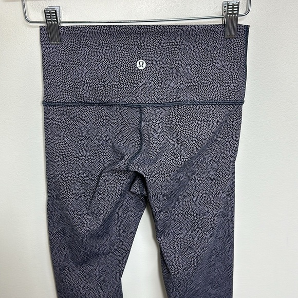 Lululemon Wunder Under Hi-Rise Tight Luxtreme 28" Disperse Dusky Lavender 4 - Picture 10 of 12